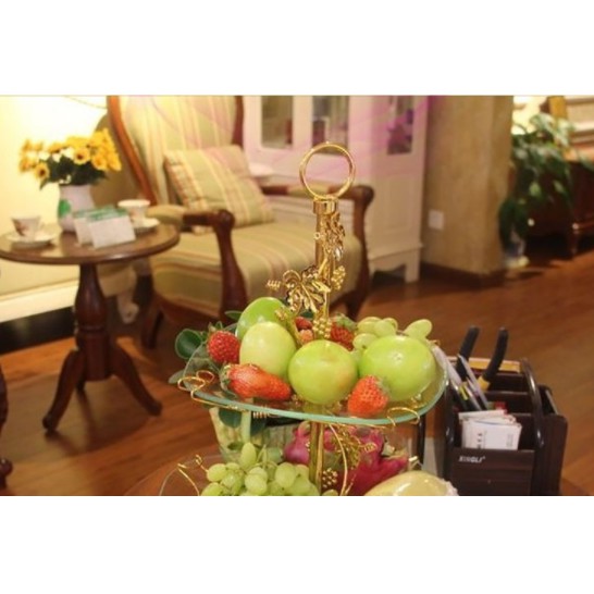 Khay đựng bánh kẹo tết hoa quả cao cấp hai tầng dây nho mầu vàng